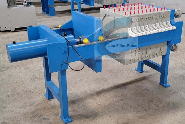 Small Filter Press,Small Size Manual Jack Press Filter Press from Leo Filter Press,Small J Press Filter Press